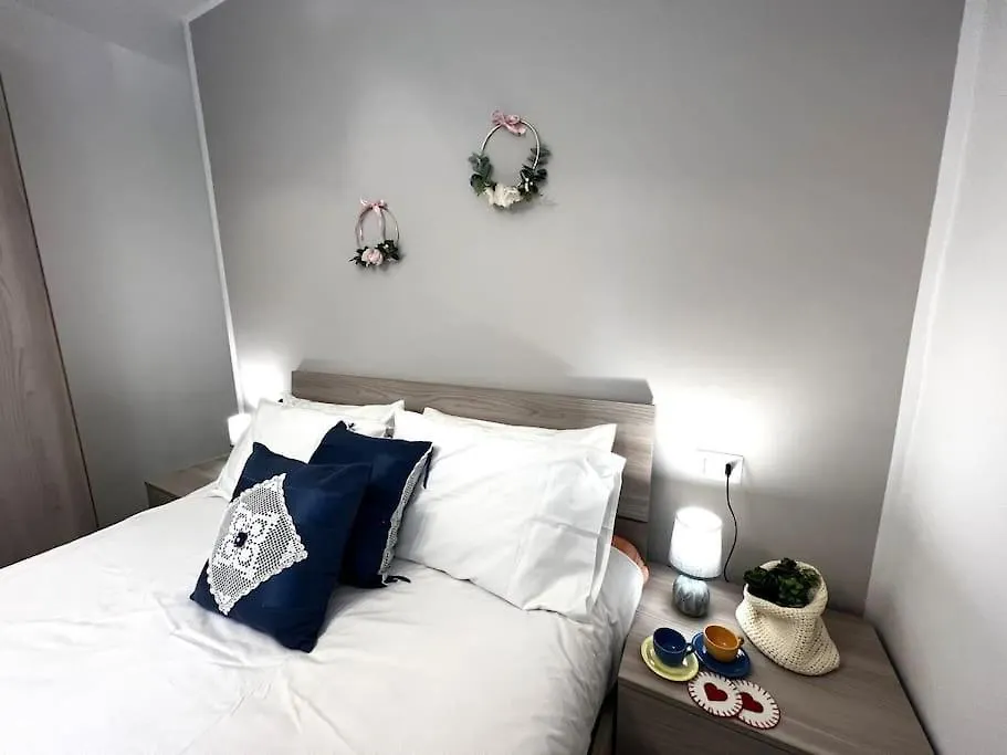Romano Home 2 Bari Apartment
